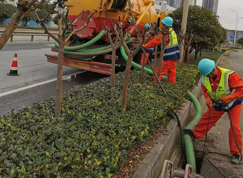 华宁市政管道清淤